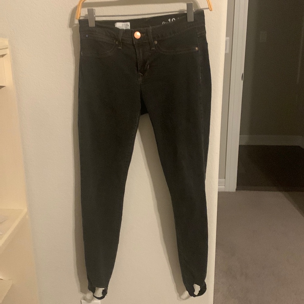 🌸5/$15🌸 gap legging jeans size 27